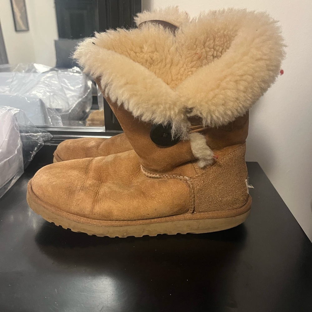 UGG Chestnut Shearling Boots with Button Detail - Picture 3 of 6